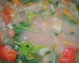 Foto langkah ke 4 dari resep Sop sayur Bumbu Dasar Putih.