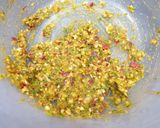 A picture of step 2 of Fresh Crab Meat & Chilli Garlic Pasta.