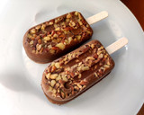 Foto del paso 3 de la receta: Polos de chocolate cremosos almendrados 🍫🤎