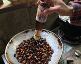 รูปขั้นตอนการทำที่ 1 ของ แมงจีนูนคั่ว 🤤 / Roasted Cockchafers 😋