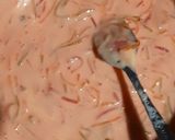 A picture of step 3 of Coloured vermicelli strawberry custard ice cream.
