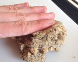 A picture of step 7 of Crunchy Sesame Cookies.