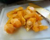 A picture of step 2 of Chilled Tropical Fruits / Loy Kaew.