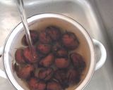 A picture of step 6 of Chestnuts Simmered In Syrup.