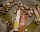 A picture of step 1 of Spaghetti alla guanciale.