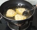 A picture of step 14 of Strips Samosa.