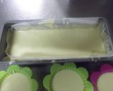 A picture of step 5 of Pound Cake with Heavy Cream.