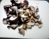 A picture of step 2 of Dinah Shore's Mushrooms & Sour Cream w\my variations.