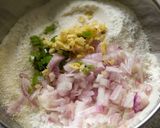 रवा डोसा (rava dosa recipe in Hindi) रेसिपी चरण 2 फोटो