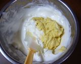 A picture of step 5 of Crispy Langue de Chat.
