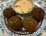 A picture of step 4 of Scotch Eggs.