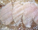 A picture of step 1 of Taiwanese-Style Fried Chicken.