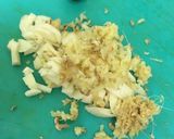 A picture of step 3 of Egg Drop/Poached Egg Curry.