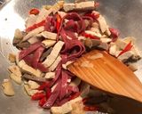 Foto langkah ke 8 dari resep Shirataki Beef Kailan.