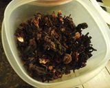 A picture of step 1 of Hibiscus Flower Concentrate.