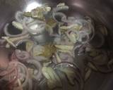 Salmon & Kang Kong in Tamarind Broth : Filipino Sinigang : Savoury Sour Soup vs Tom Yum recipe step 2 photo