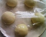 A picture of step 7 of Okonomiyaki Bread Buns.