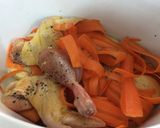 Foto del paso 1 de la receta: Pollo en cama de papas (en olla de cocción lenta)