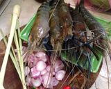 Hình bước làm 1 của món Tôm nướng chấm sốt Thái