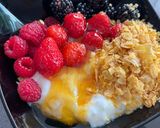 Foto del paso 2 de la receta: Desayuno con frutos rojos, yogur y Kellogg’s