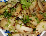 A picture of step 3 of Jeera aloo.