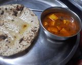 A picture of step 3 of Matar paneer.