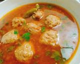 A picture of step 16 of Beef kofta curry.