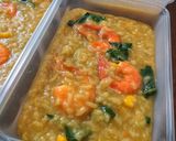 Foto langkah ke 5 dari resep Bubur Manado Udang.