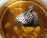 Foto langkah ke 3 dari resep Pindang Kepala Salmon.