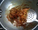 A picture of step 4 of Egg Omelette Bengali Style Curry.