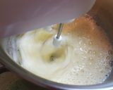 Foto del paso 1 de la receta Bollo de ciruelas y chocolate