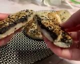A picture of step 6 of The sticky rice cake with sweet black sesame paste.