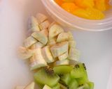 A picture of step 1 of Creamy Mixed Fruit Sandwich.
