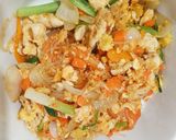 รูปขั้นตอนการทำที่ 5 ของ ผัดวุ้นเส้นสันในไก่