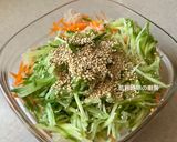 A picture of step 6 of Chilled White Fungus Salad.