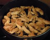 A picture of step 3 of Chicken Thighs and Zucchini in Ponzu Sauce Stir-fry.
