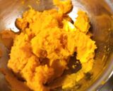 A picture of step 5 of Halloween Kabocha Squash Roll Cake.