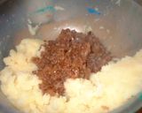 A picture of step 4 of Delicious Japanese-Style Croquettes.