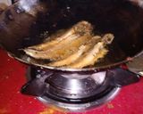 সর্ষে ট্যাংরার তেল ঝাল (sorshe tyangrar jhal recipe in Bengali) রেসিপি ধাপ - 1 ছবি