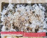 Foto langkah ke 3 dari resep Sushi Roll Simple.