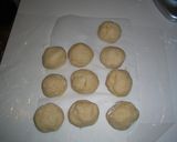 A picture of step 4 of Authentic Sake Manjuu (Steamed Buns With Sake Lees Dough).