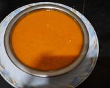 A picture of step 5 of Aamras aur Poori.