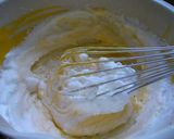 A picture of step 5 of Gentle Flavor...Plain Roll Cake.