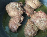 Foto del paso 1 de la receta: Carrilleras de cerdo en salsa