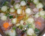 Foto langkah ke 4 dari resep Sop Oyong Kulit Ayam.