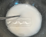 A picture of step 1 of Beginners SourDough Bread - Amazing and simple :).