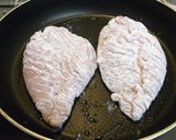 A picture of step 5 of Shiny & Tender Chicken Teriyaki.