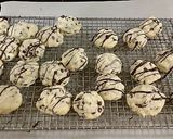 A picture of step 7 of Shortbread Cloud Chip Cookies.