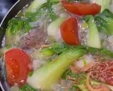 Foto langkah ke 4 dari resep Sup iga & pokcoy kuah bening.