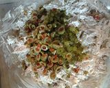A picture of step 3 of Basic turkey salad.